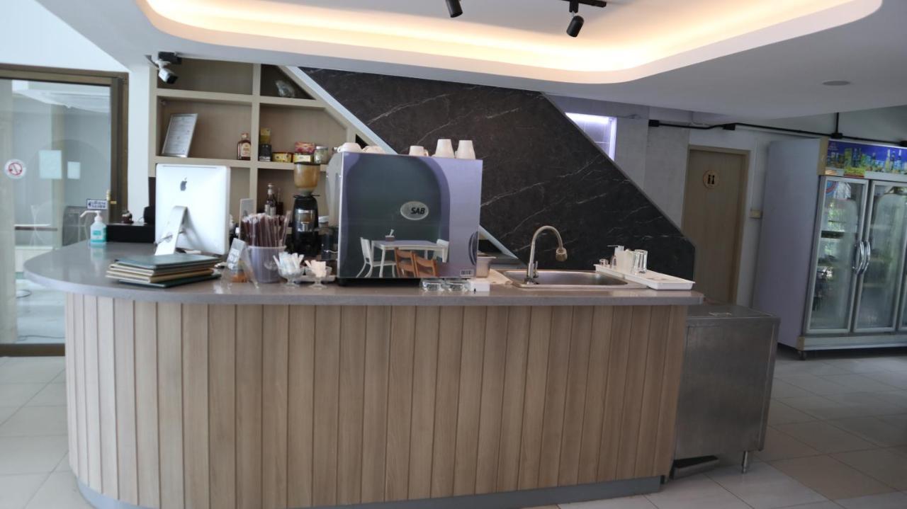 Patong Triple P Hotel Екстериор снимка