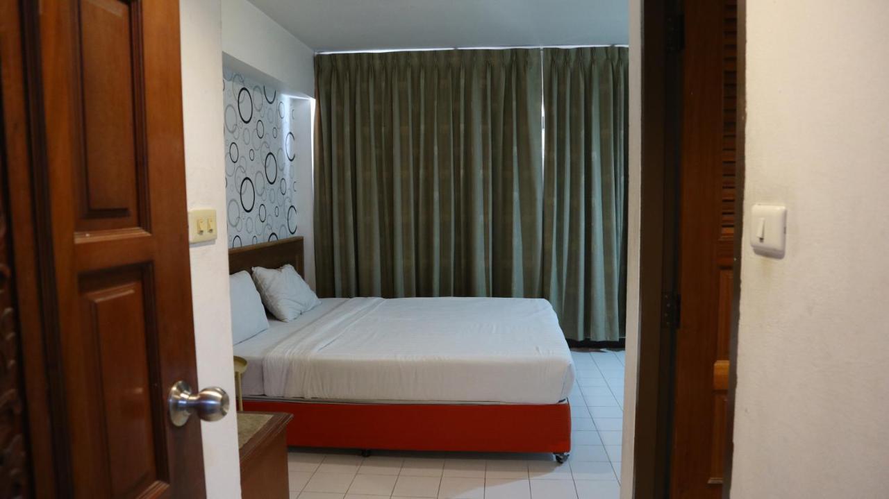 Patong Triple P Hotel Екстериор снимка