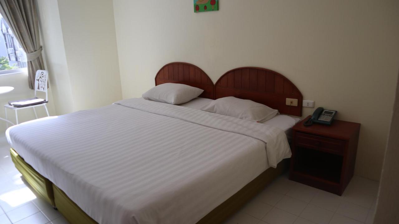 Patong Triple P Hotel Екстериор снимка