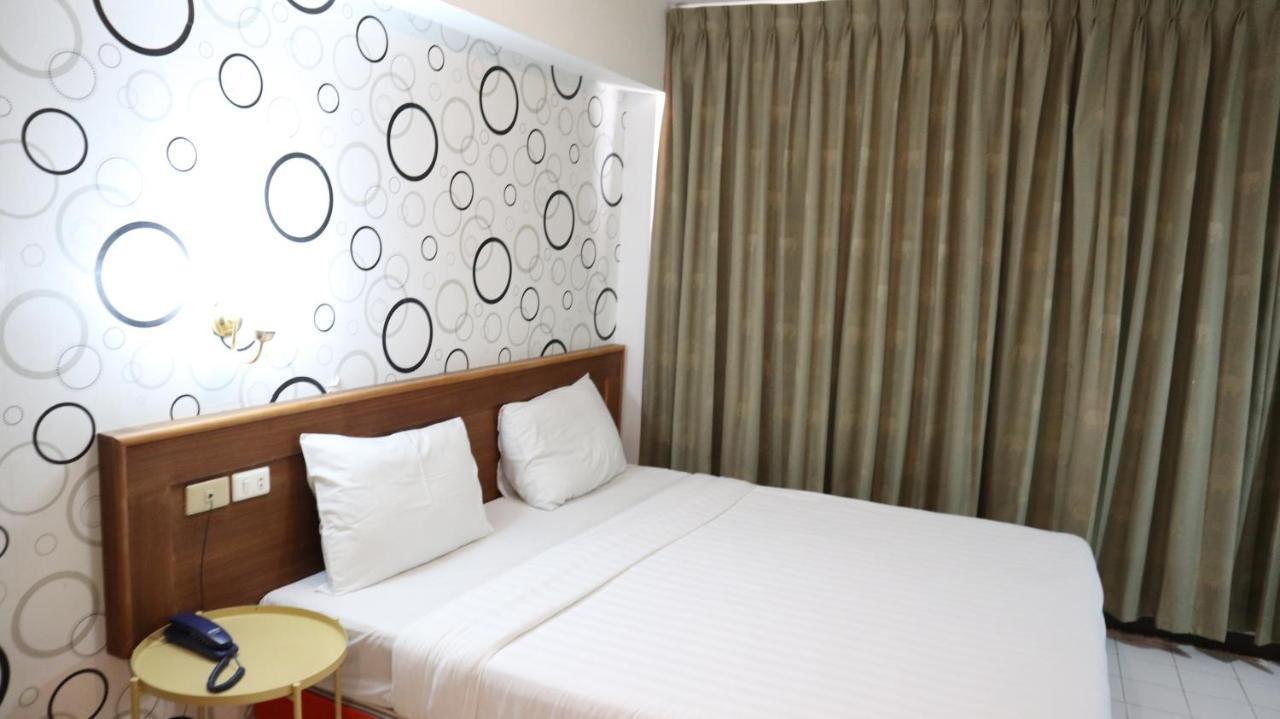 Patong Triple P Hotel Екстериор снимка