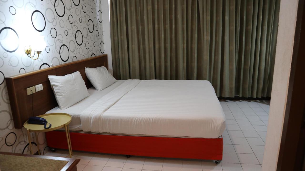 Patong Triple P Hotel Екстериор снимка